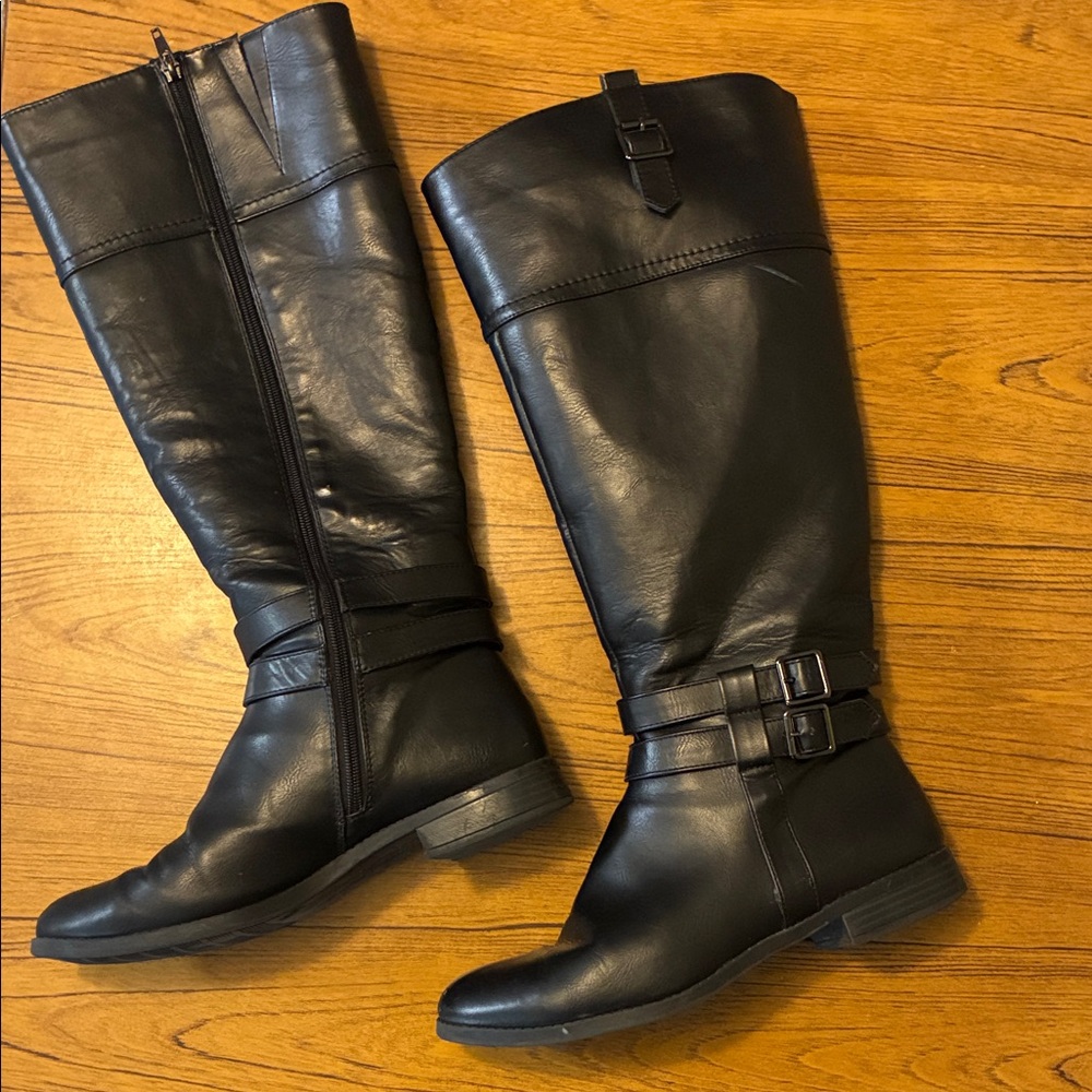 Black Leather Knee-High Boots